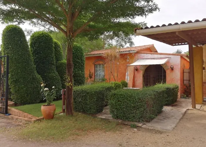 Tuscany Country Suan Phueng