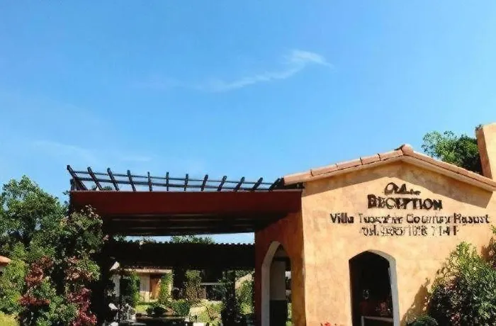 รีสอร์ท Tuscany Country