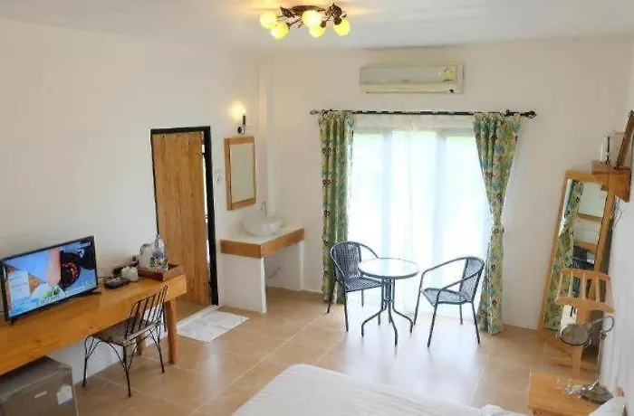 รีสอร์ท Tuscany Country 3*
