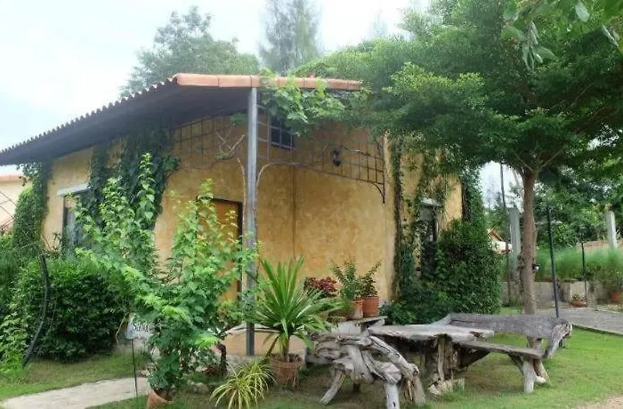 Tuscany Country 3* สวนผึ้ง